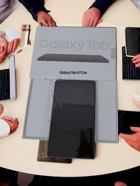 Samsung Galaxy Tab A7 Lite Tablet in Black